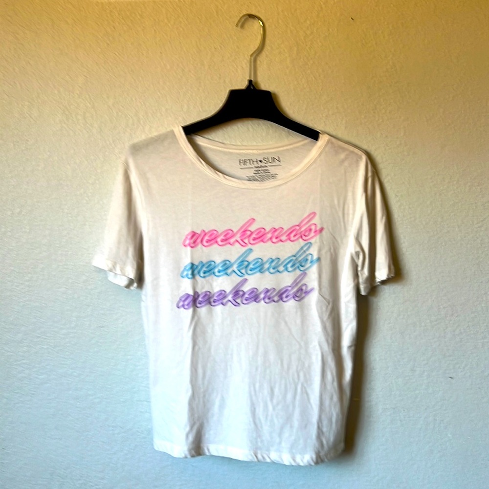 Fifth Sun “Weekends” Graphic Tee Size M
